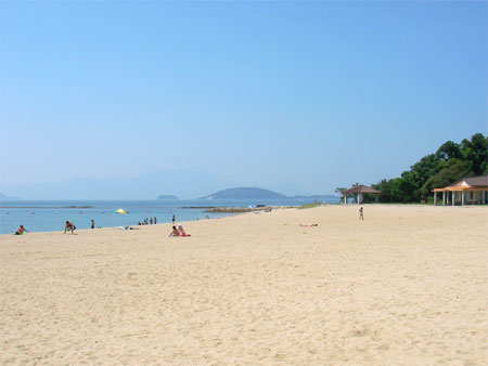 Pearl Sun Beach (Hiai Beach)